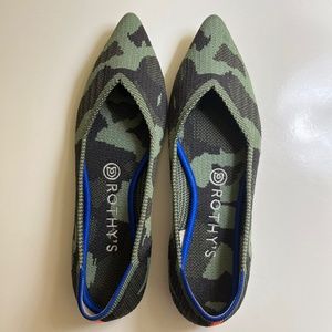 Rothy’s Olive Camo Point Size 8